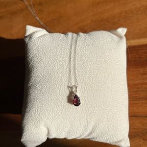 Savvy Cie Sterling Silver and Garnet Pendant Necklace Brand New